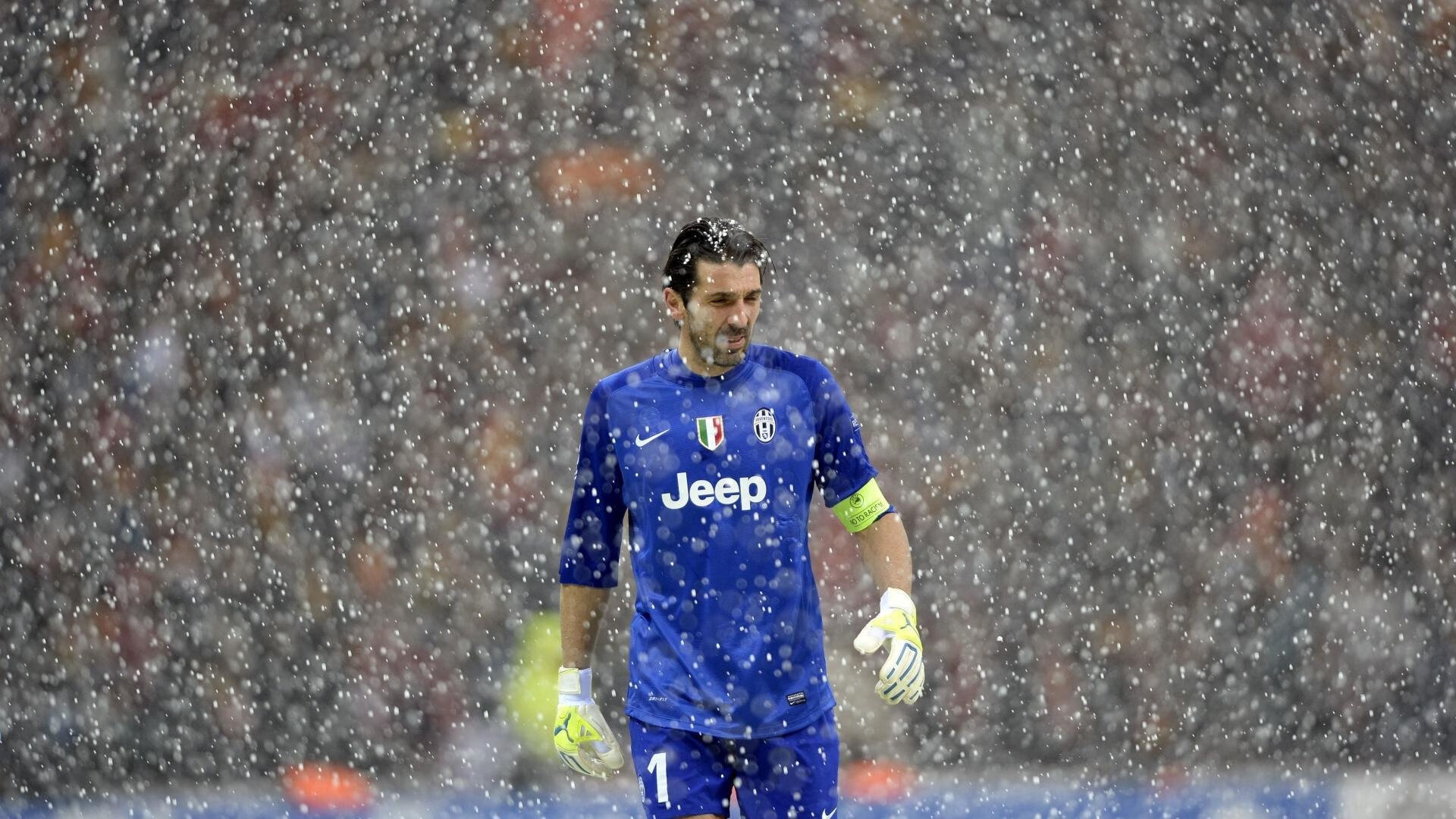 《英雄联盟》冠军联赛季后赛全面开启,冠军争夺激烈,lol季后赛冠军